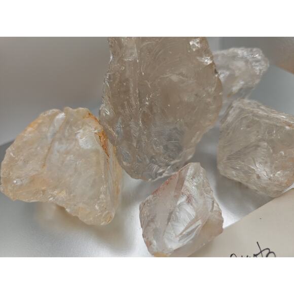 Quartz Crystal Clusters 1.48lbs 5pcs From Madagascar - Picture 3 of 14